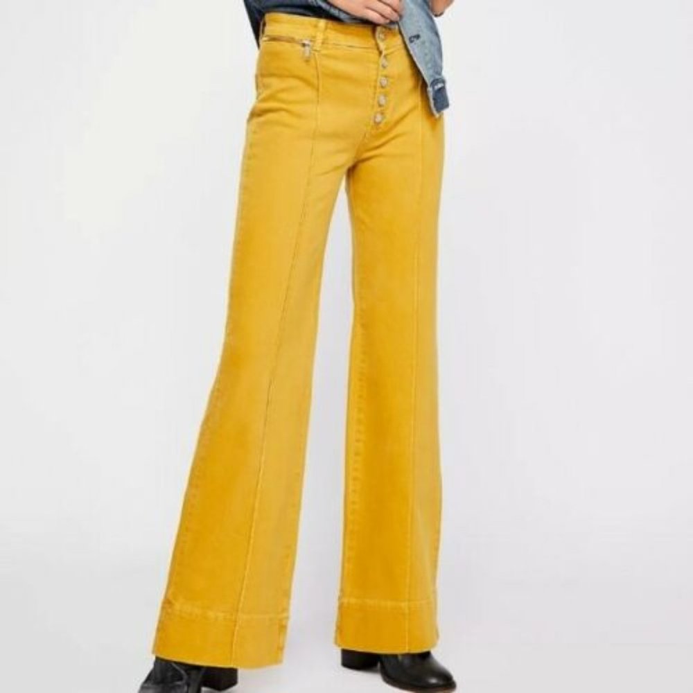 We The Free People Run With Me Pintuck Flare Jeans Mustard Yellow Size 26 HW9946 - Picture 12 of 12